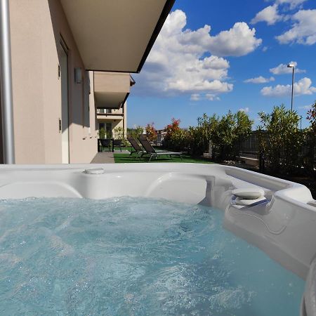 San Giorgio Design Home Con Jacuzzi Privata Colà Exteriér fotografie