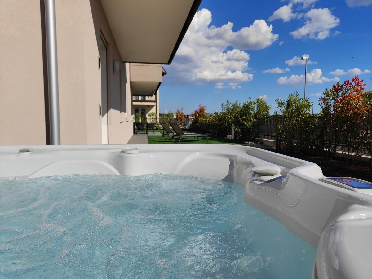 San Giorgio Design Home Con Jacuzzi Privata Colà Exteriér fotografie